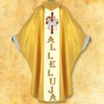 Casula litúrgica com o motivo de Jesus Ressuscitado