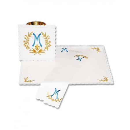 Conjunto de Alfaias do Cálice Mariano