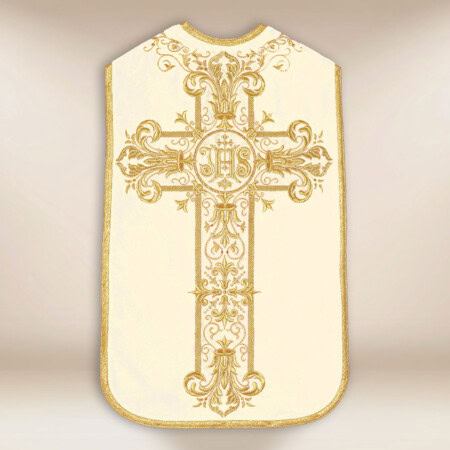 Casula romana na cor ecru