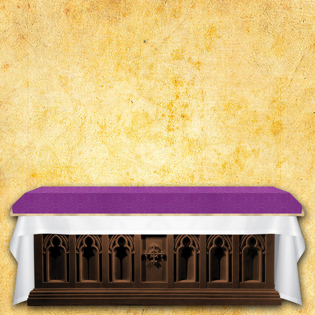 Cobertura de altar em jacquard roxa