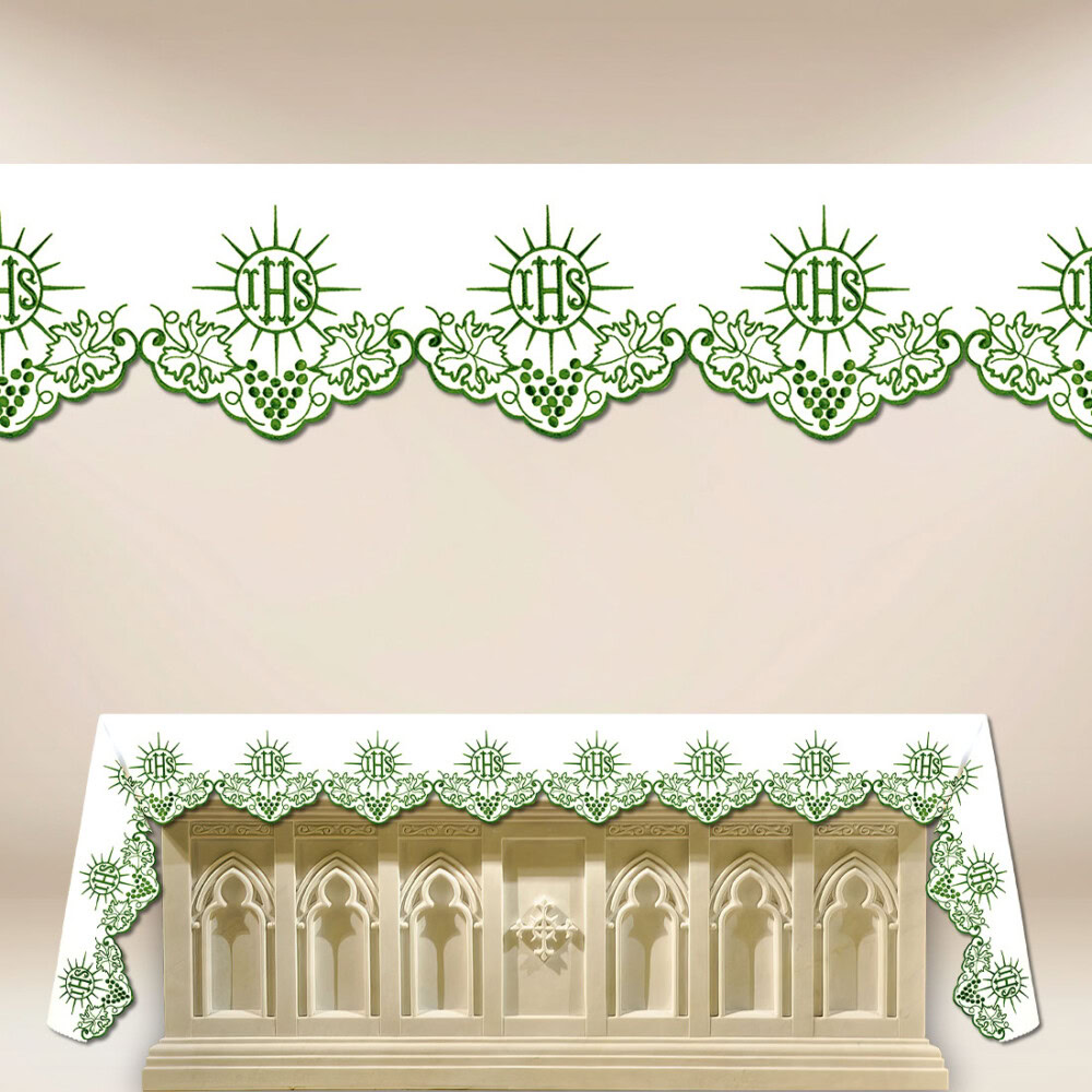 Toalha de altar bordada verde
