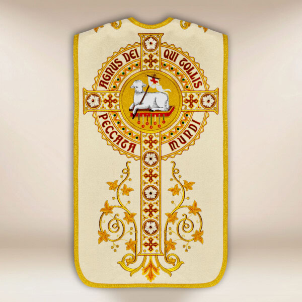 Casula romana bordada «Cordeiro de Deus»