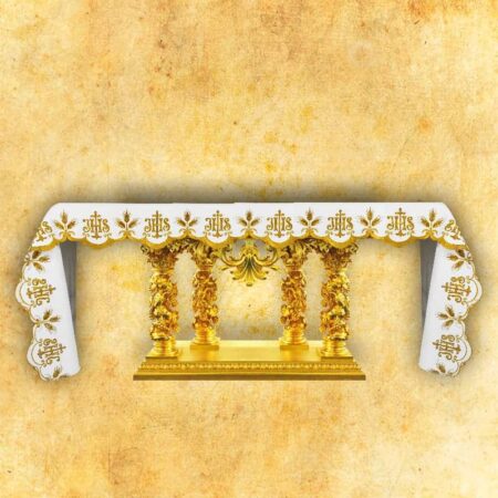 Toalha bordada com belo bordado dourado IHS