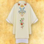 Casula bordada litúrgica ecru Mãe de Deus de Guadalupe