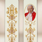 Estola bordada com a imagem de São João Paulo II