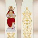 Estola bordada com a imagem de Cristo Rei