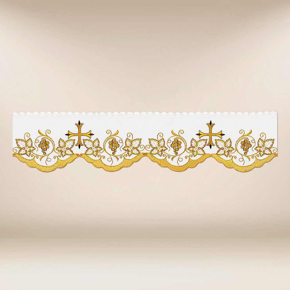 Tira de renda bordada com delicado bordado dourado