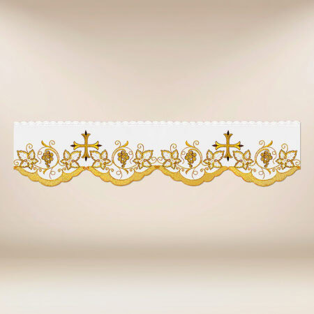 Tira de renda bordada com delicado bordado dourado