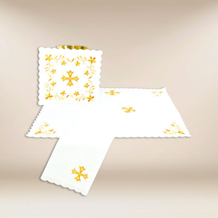 Conjunto de Alfaias do Cálice com Bordado Dourado