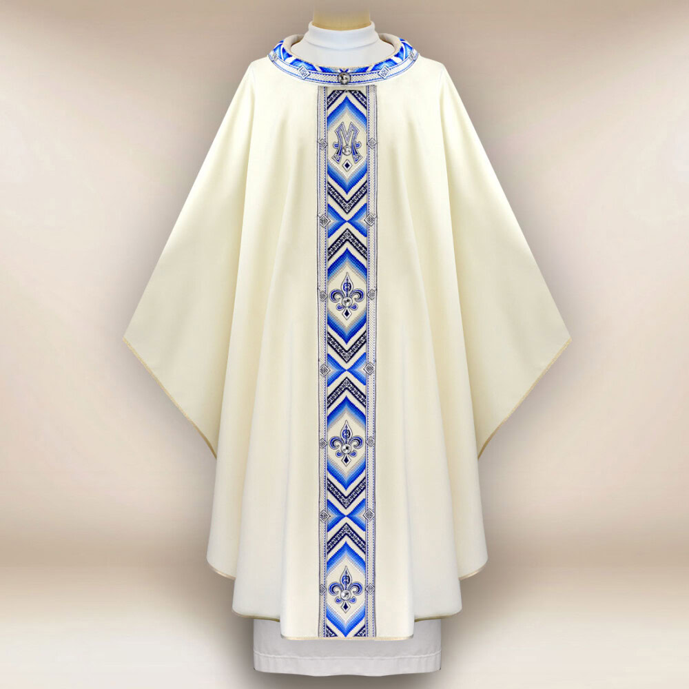 Casula mariana ricamente bordada