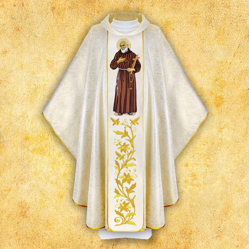 Casula bordada São Padre Pio