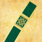 Estola diaconal verde bordada