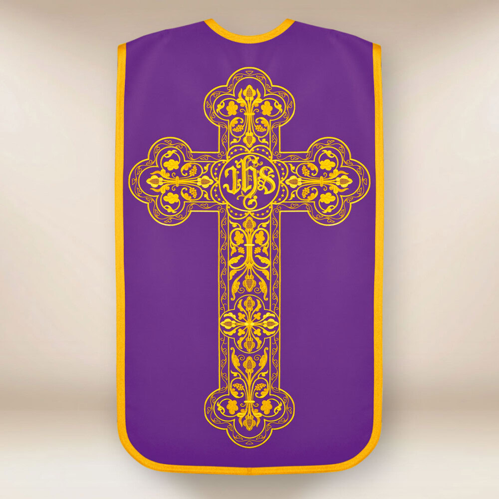 Casula romana bordada em roxo