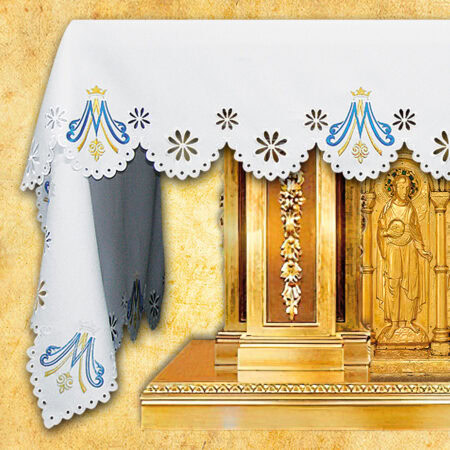 Toalha bordada Mariana – bordada dos três lados 224x115cm