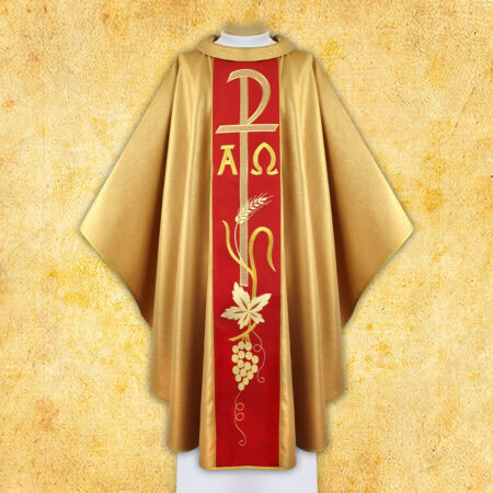 ornat z haftowanym pasem Alfa Omega