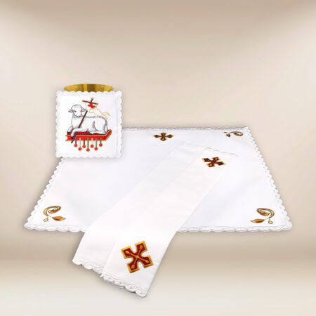 Conjunto de alfaias do cálice Cordeiro de Deus