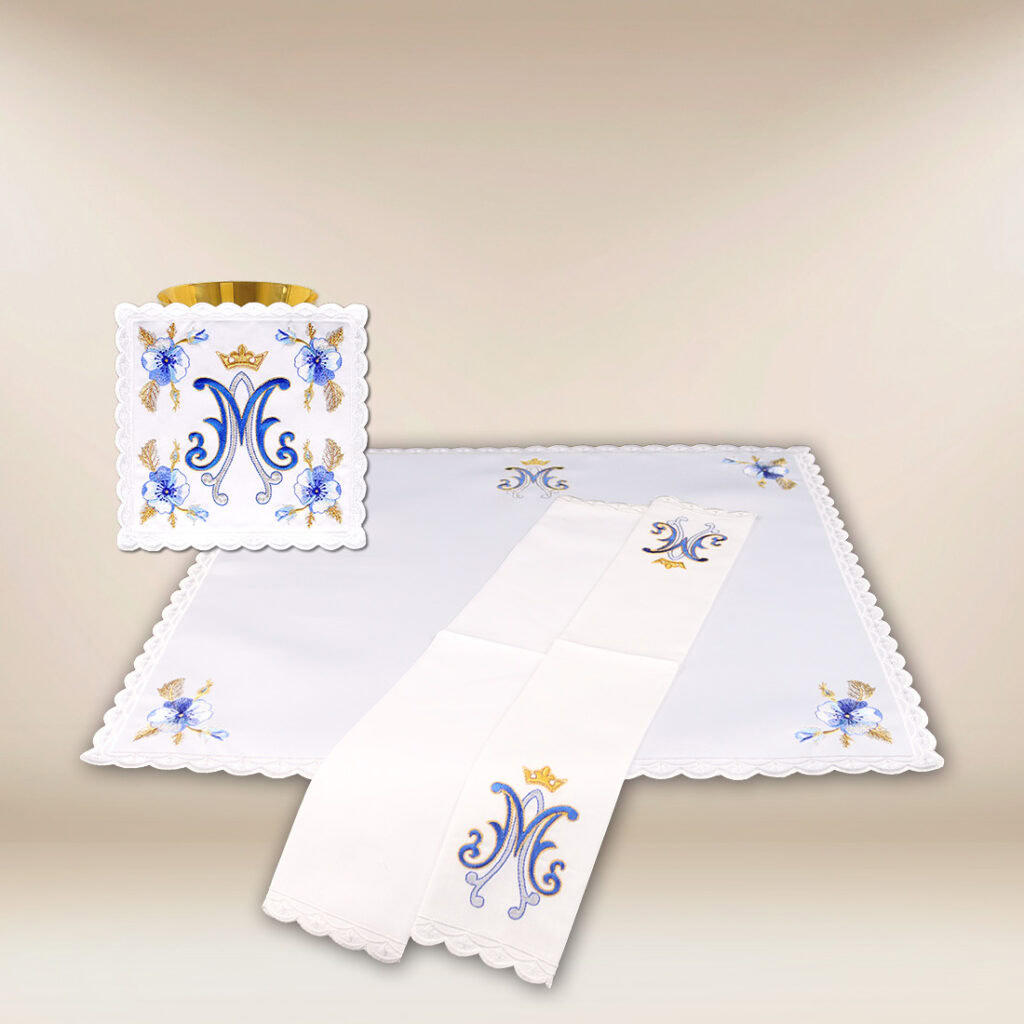 Conjunto de Alfaias do Cálice Mariano