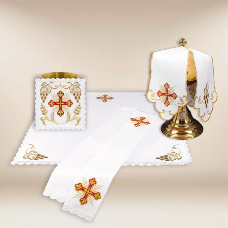 Conjunto de alfaias do cálice Alfa e Omega