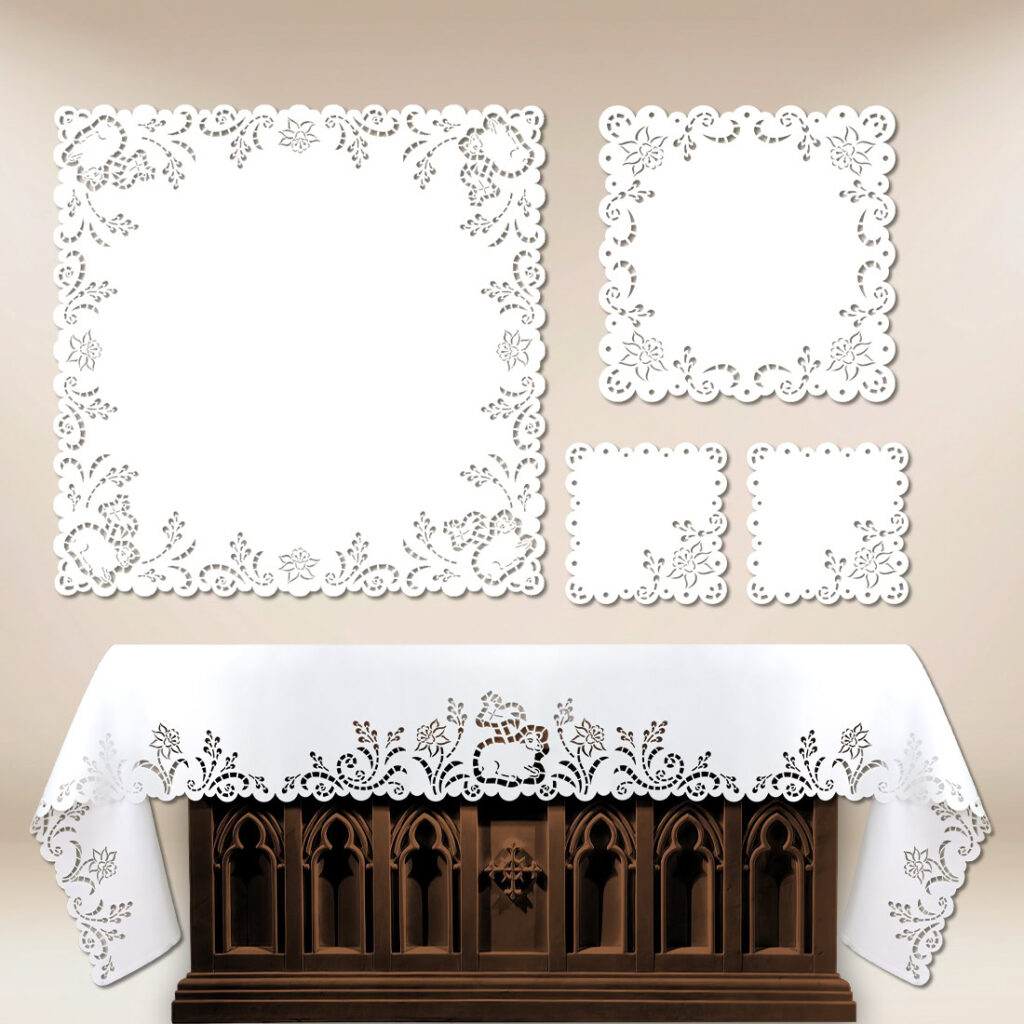Conjunto de altar vazado estilo Richelieu com Cordeiro