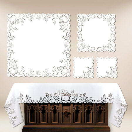 Conjunto de altar vazado estilo Richelieu com Cordeiro
