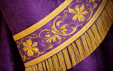 flecos litúrgicos: adorno decorativo de la vestimenta