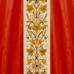Casula bordada em jacquard vermelho