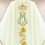 Casula bordada Mãe de Deus de Fátima