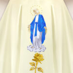 Casula bordada Mãe de Deus Imaculada
