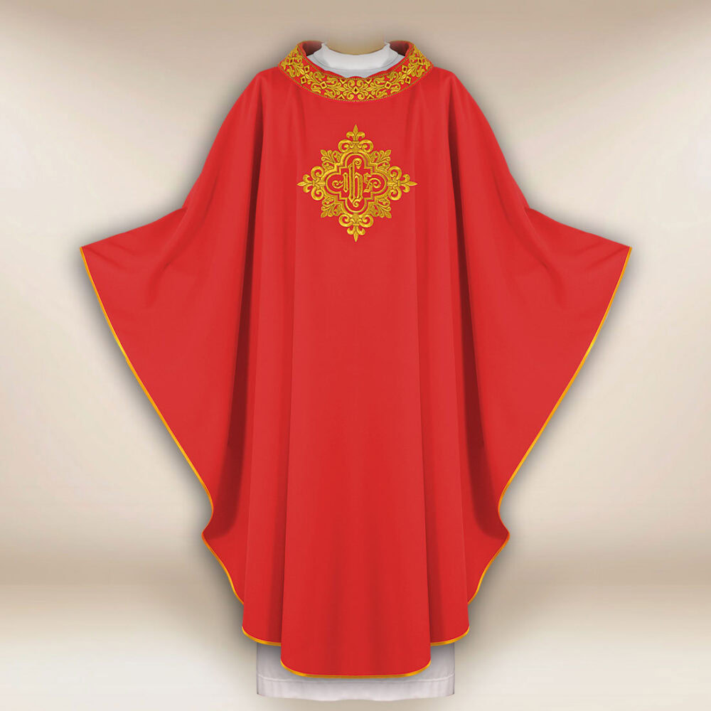 Casula bordada com IHS vermelho