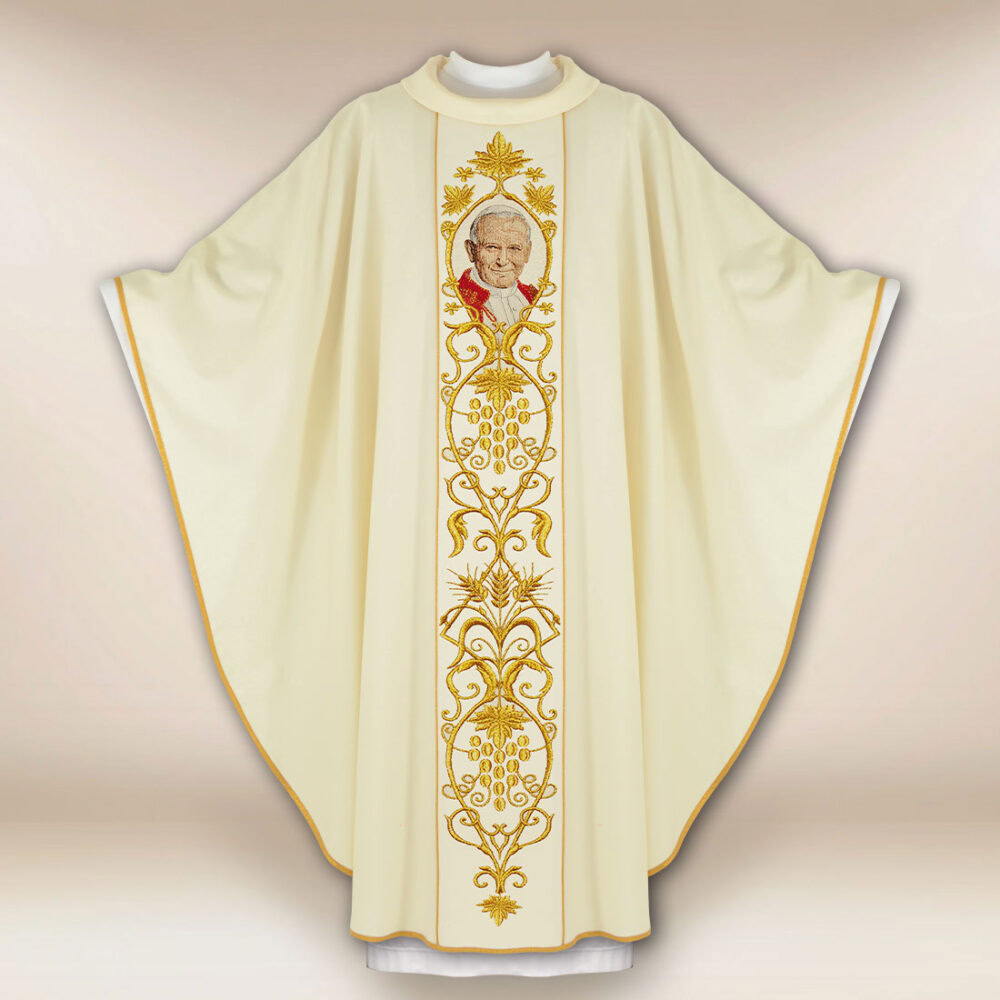 Casula com imagem bordada São João Paulo II