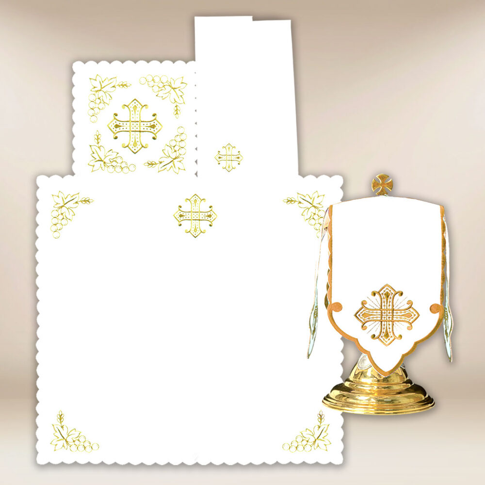 Conjunto de alfaias do cálice bordado dourado Conjunto de alfaias do cálice bordado dourado